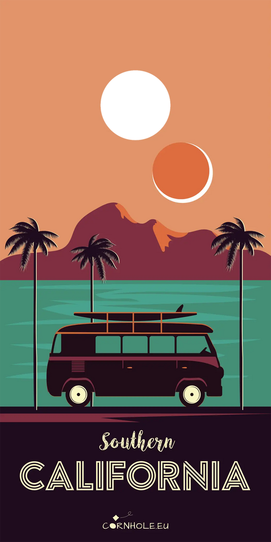 décor détaillé cornhole van de voyage en californie, vue de face