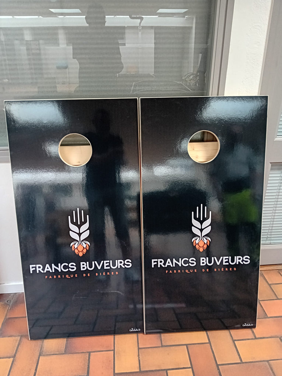 Cornhole personnalisé réalisé pour Francs Buveurs - Fabrique de bières