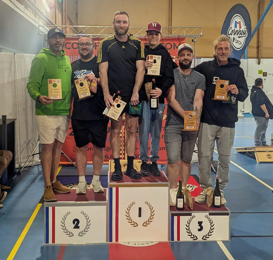 Jacob Levque Podium open elite cornhole Normandie