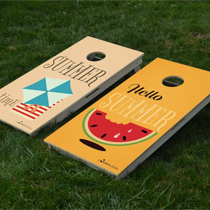 cornhole 2 planches parasol summer time et pastèque hello summer, sur le gazon, vue de face