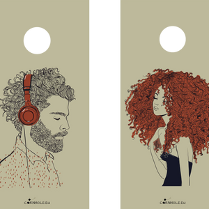 décor détaillé cornhole 2 planches jolie fille avec les cheveux bouclés, beau garçon qui écoute de la musique, vue de face